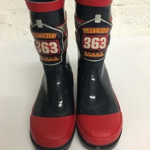 Rain boots fireman’s kid